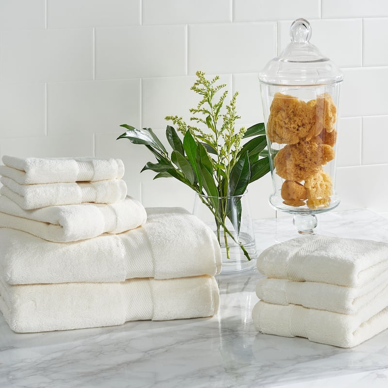 SAFAVIEH Super Plush 8-Piece Towel Bundle