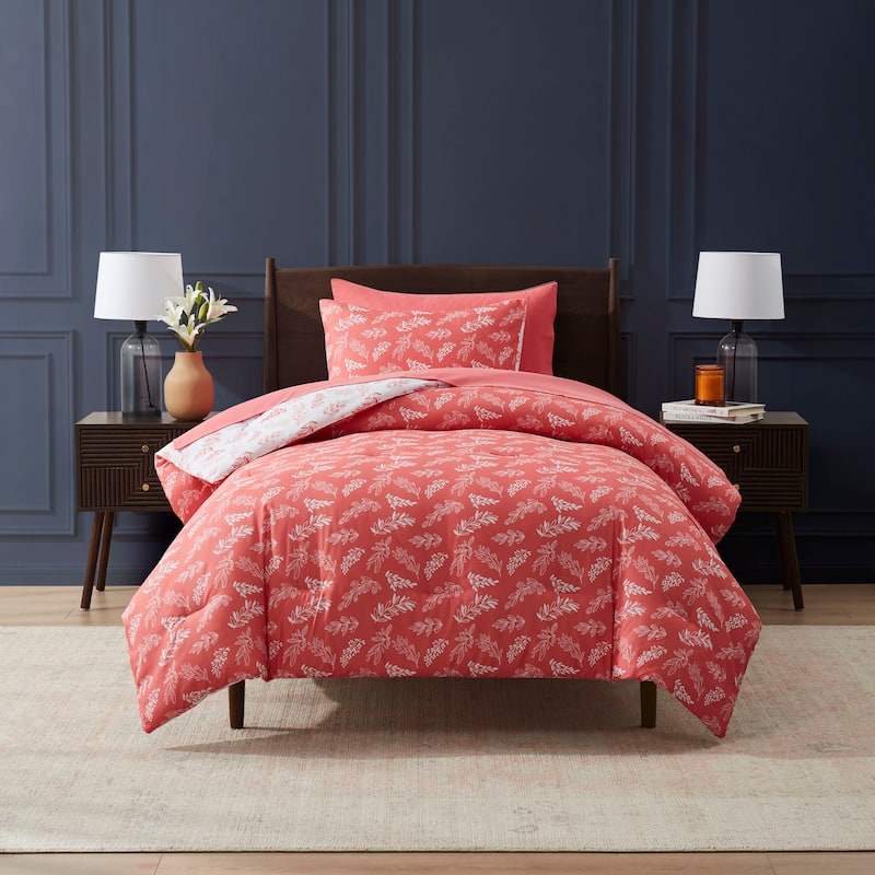 Empyrean 7 Pc Botanical Comforter Set with Sheets, Soft Breathable Lightweight Bedding Bag