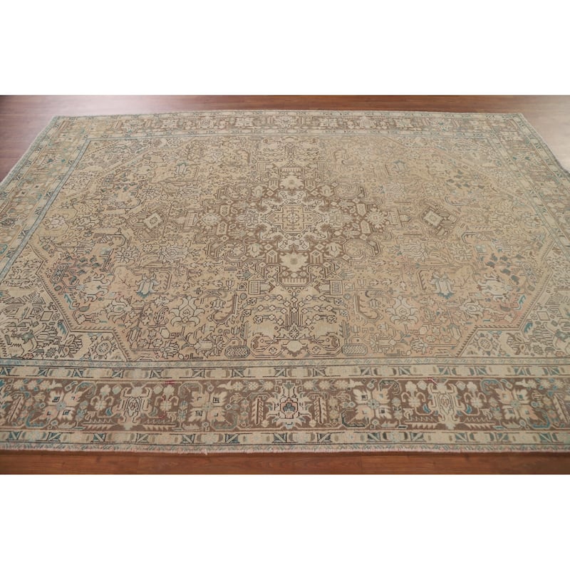 Geometric Tabriz Distressed Persian Rug Hand-knotted Wool Carpet - 6'7" x 9'0"