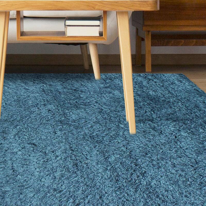 Superior Hand-tufted Plush Solid Shag Indoor Area Rug