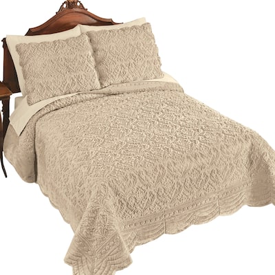 Elegant Fake Fur Textured Pattern Scalloped Edge Quilt