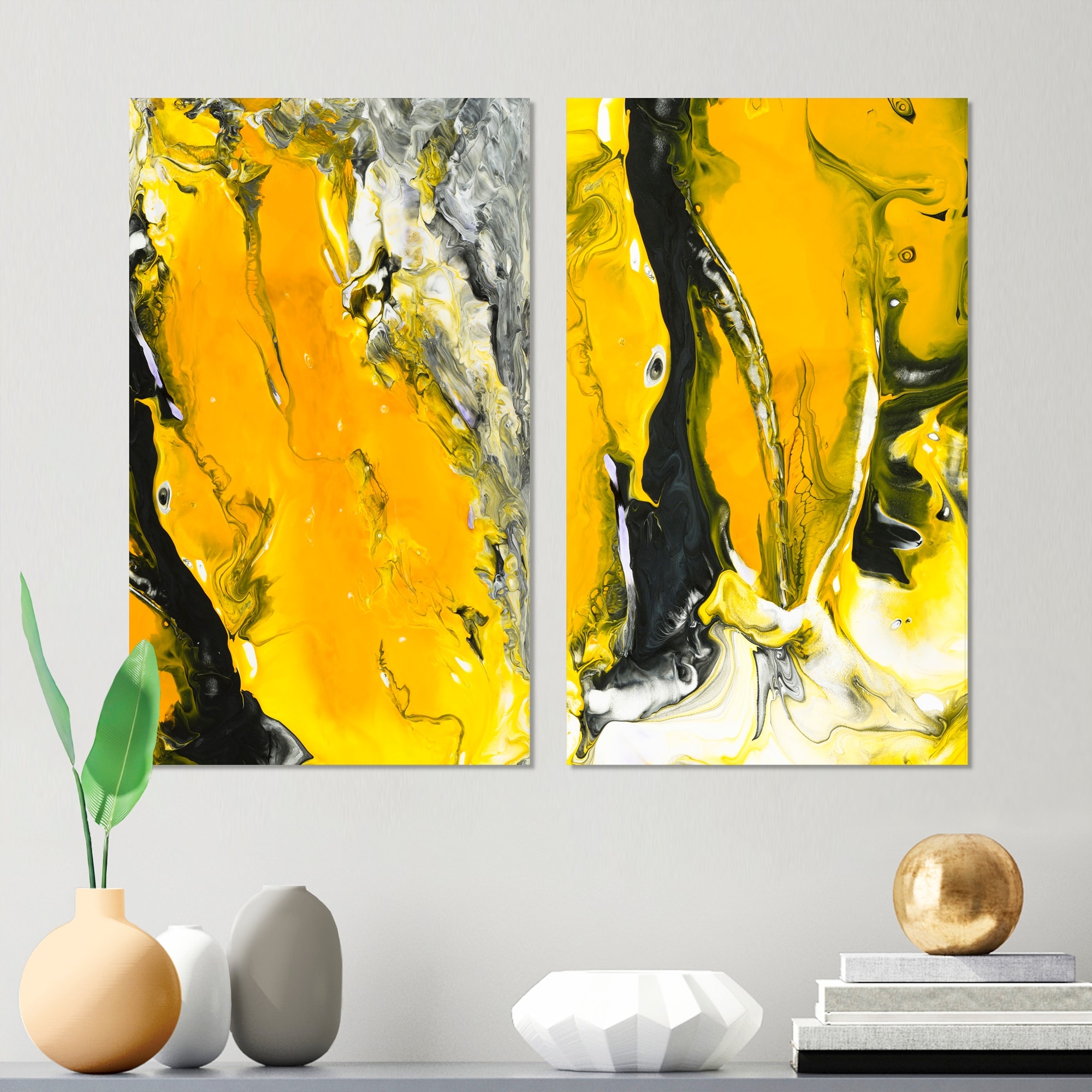 Designart 'Yellow Black And White Liquid Art VI' Modern Art-image