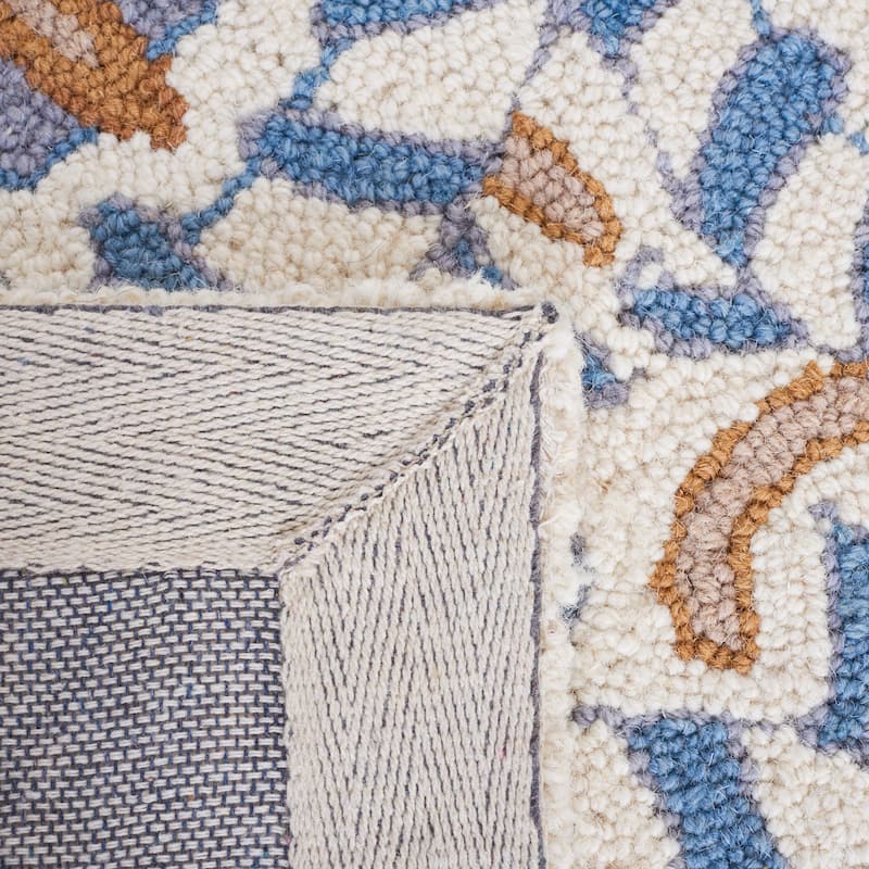 SAFAVIEH Handmade Chelsea Vermont French Country Wool Rug