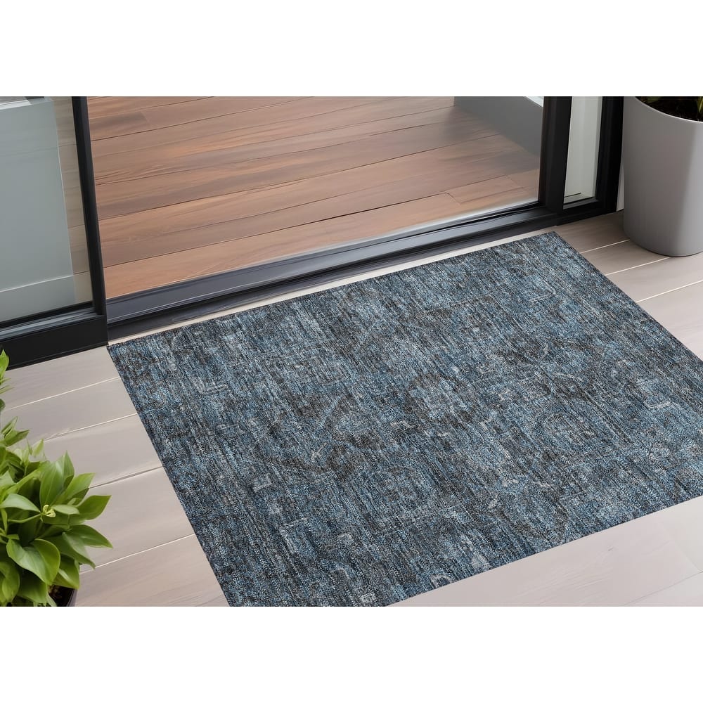 Lasi Oriental Weather Resistant Classic Elegance Outdoor Rug