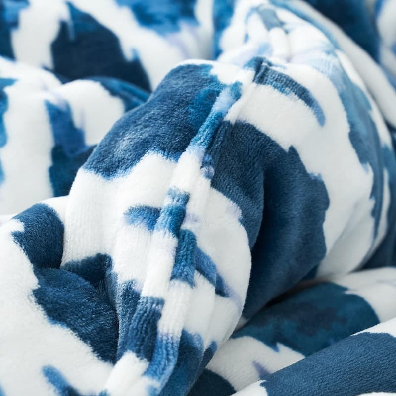 Love Thick® - Cuddly Coma Inducer Oversized Comforter Set - Arizona Blue Nights