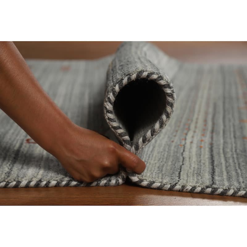 Hand Knotted Oriental 100% Wool Carpet Tribal Animal Pictorial Greys & Charcoal Gabbeh Area Rug - 8' 0'' X 5' 0''