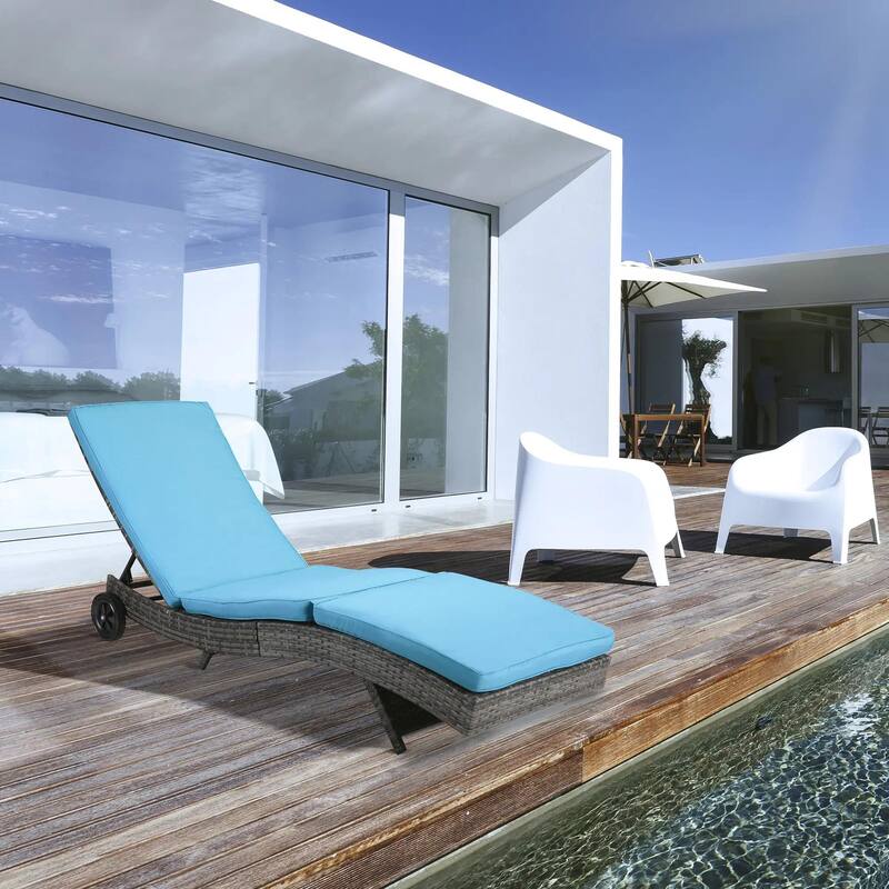 Foldable Chaise Lounge, 5-Level Adjustable Backrest, Breathable Mesh