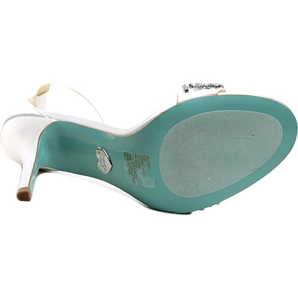 betsey johnson juno sandal ivory