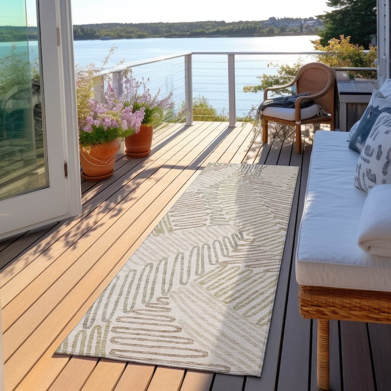 Machine Washable Indoor/ Outdoor Chantille Contemporary Squiggles Rug - Ivory - 2'3" x 7'6"