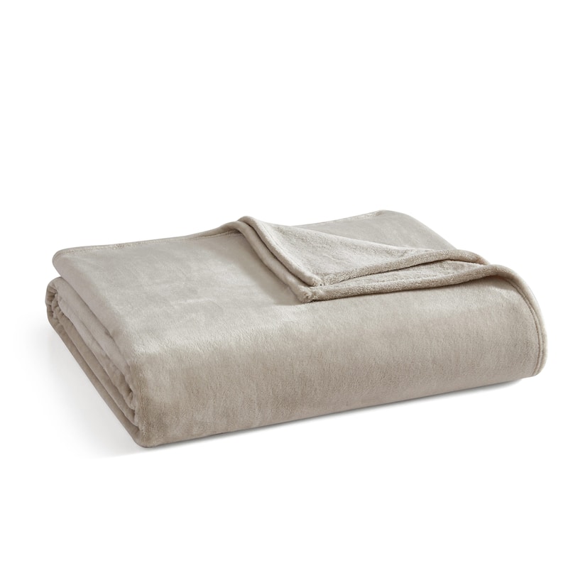 Martha Stewart Bedford Solid Plush Reversible Blanket