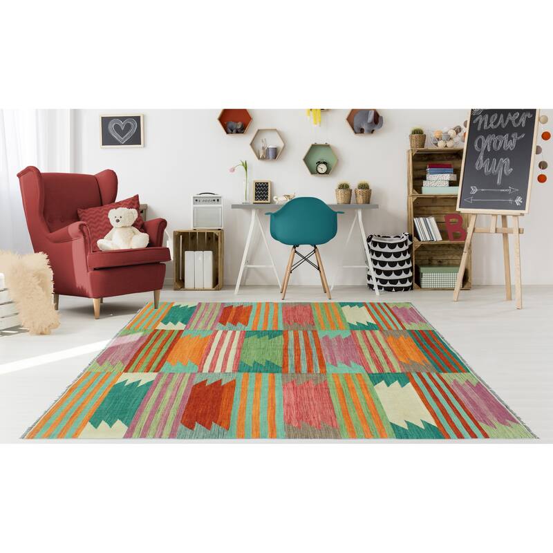 Modern Flatweave Carnell Green/Rust Rug - 5'5" x 8'2"