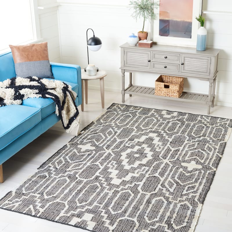 SAFAVIEH Natural Fiber Erla Boho Jute Rug - 3' x 5' - Black/Ivory