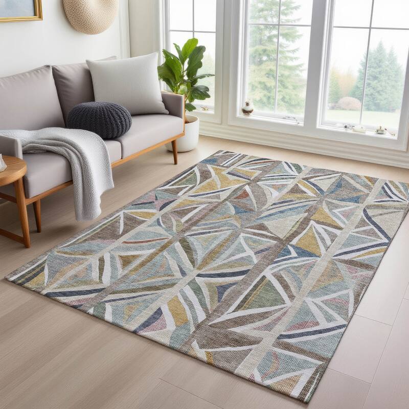 Machine Washable Indoor/ Outdoor Modern Mosaic Chantille Rug