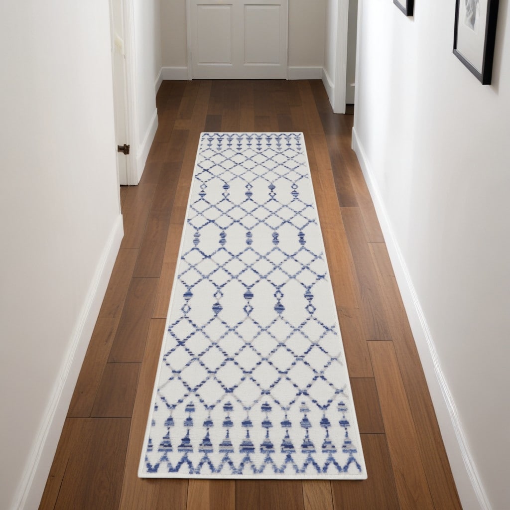 Joman Power Loomed Distressed Geometric Abstract Modern Non Skid Stain Resistant Area Rug By HomeRoots - 96' X '24' X '0.39