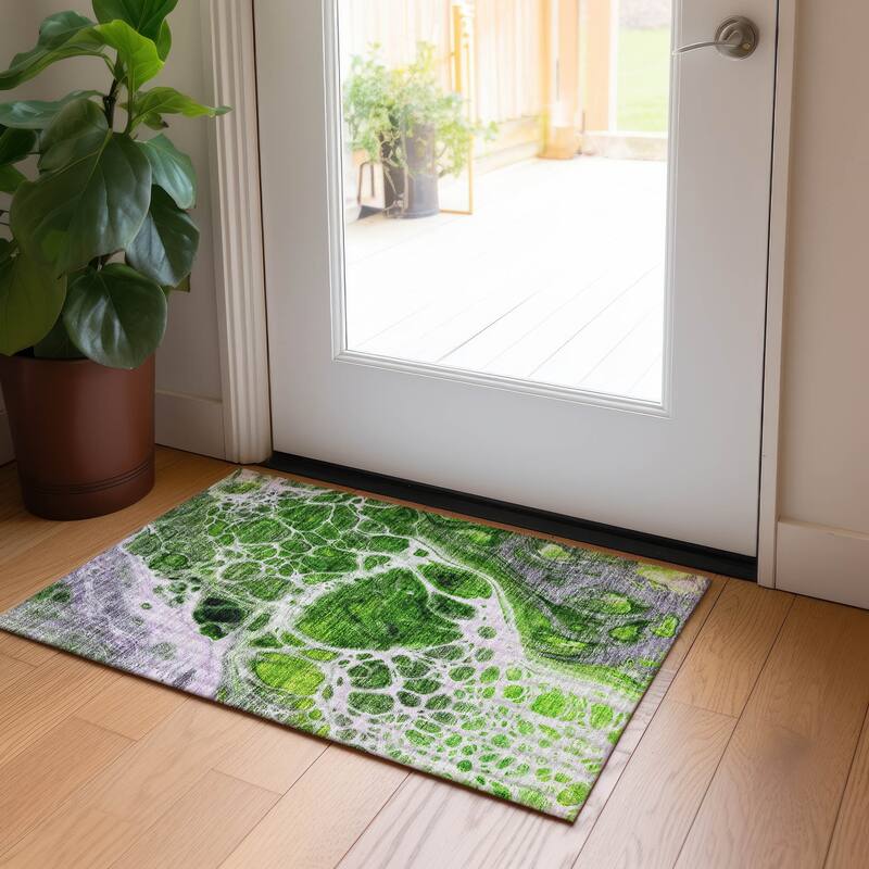 Machine Washable Indoor/ Outdoor Chantille Abstract Contemporary Rug - Lime - 1'8" x 2'6"