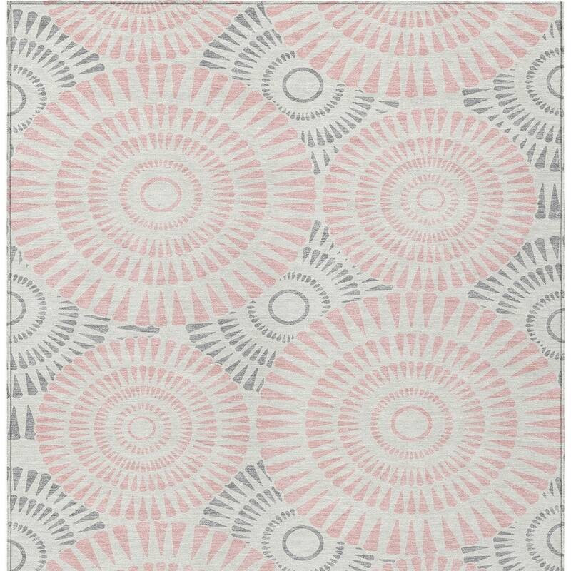 HomeRoots Geometric Transitional Rectangle Outdoor Rug