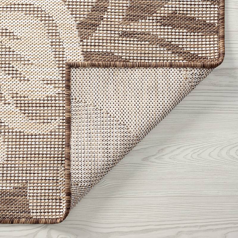 Exo Coastal Floral Indoor/Outdoor Area Rug