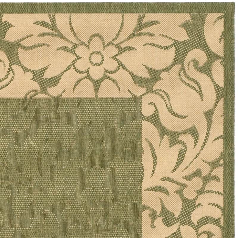 SAFAVIEH Courtyard Peggie Indoor/ Outdoor Patio Backyard Rug