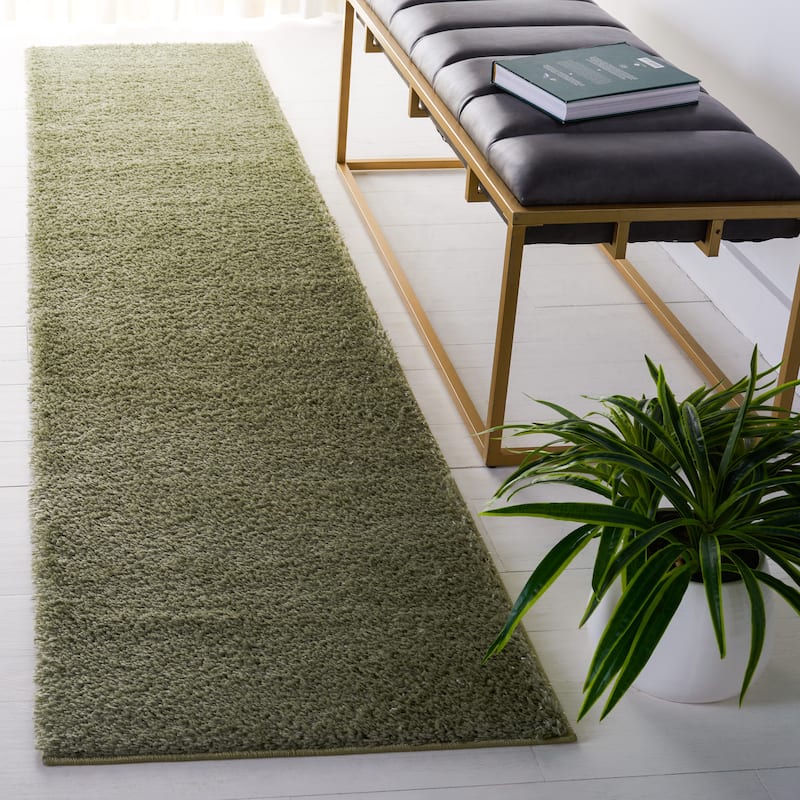 SAFAVIEH Tahoe Shag Indiana Solid 1.2-inch Thick Rug - 2' x 9' Runner - Sage