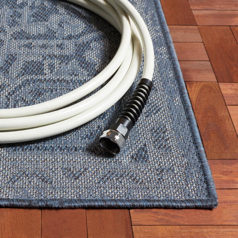 SAFAVIEH Bermuda Fazilet Geometric Indoor/Outdoor Waterproof Rug