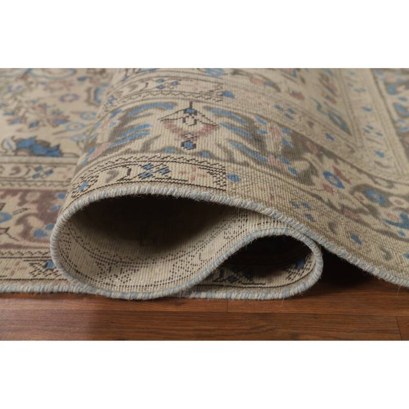 Traditional Tabriz Persian Vintage Rug Hand-Knotted Wool Carpet - 6'8" x 9'7"