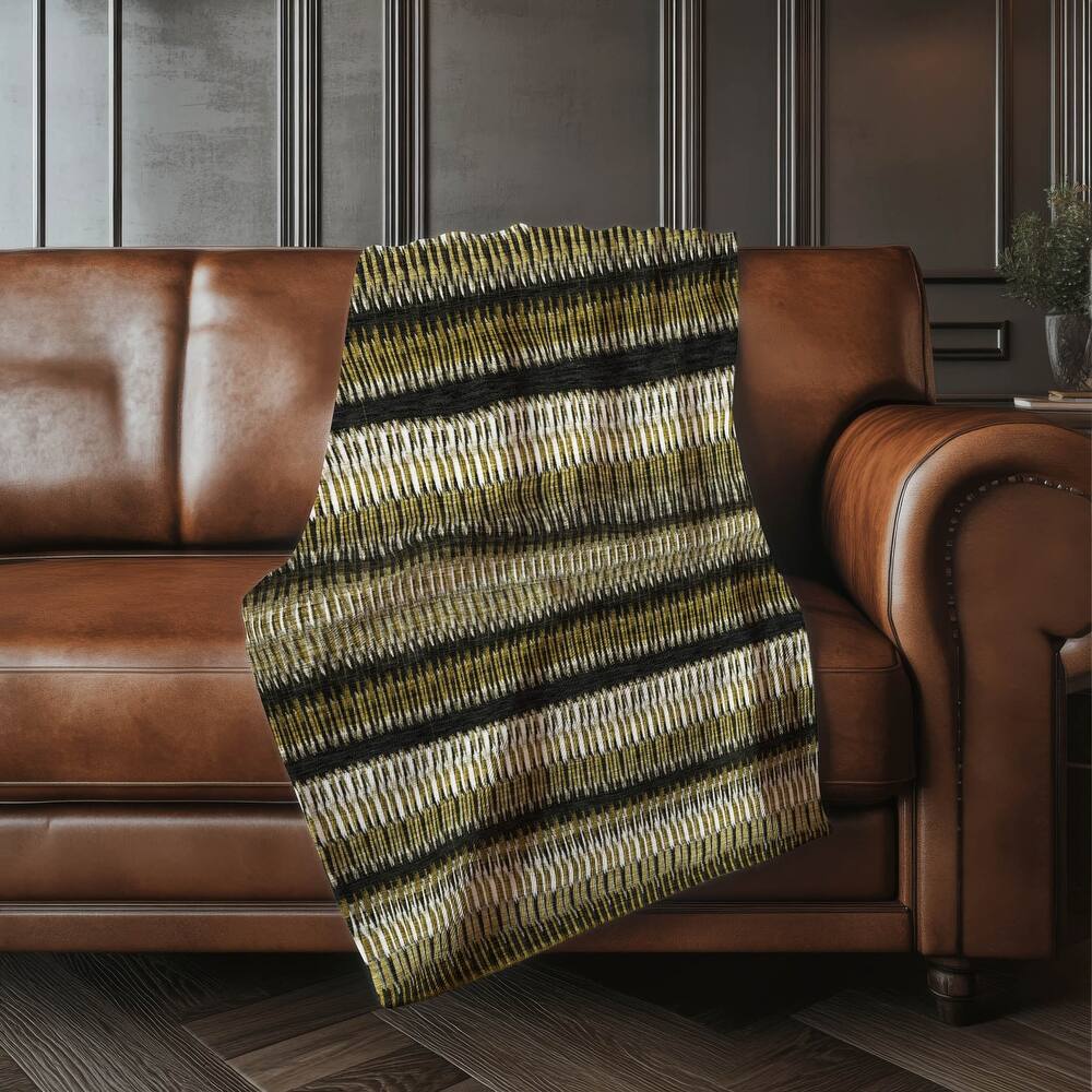 Premium Machine Washable Geo Stripes Sherpa Throw Blanket
