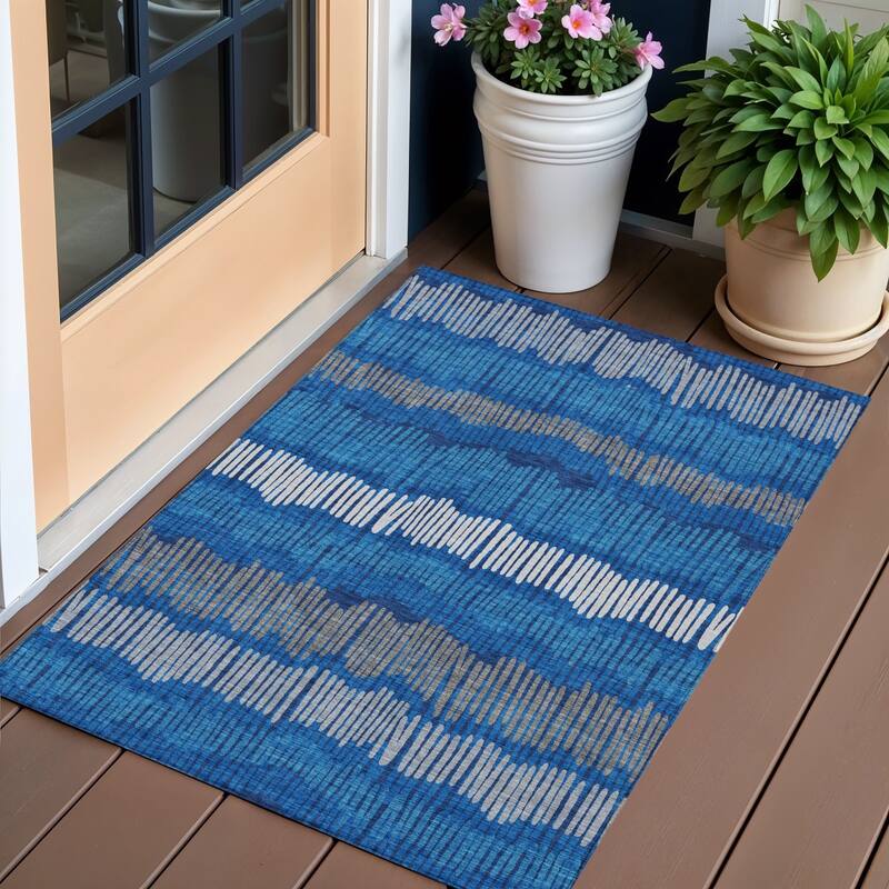 HomeRoots Striped Transitional Rectangle Outdoor Rug - 3' x 5'