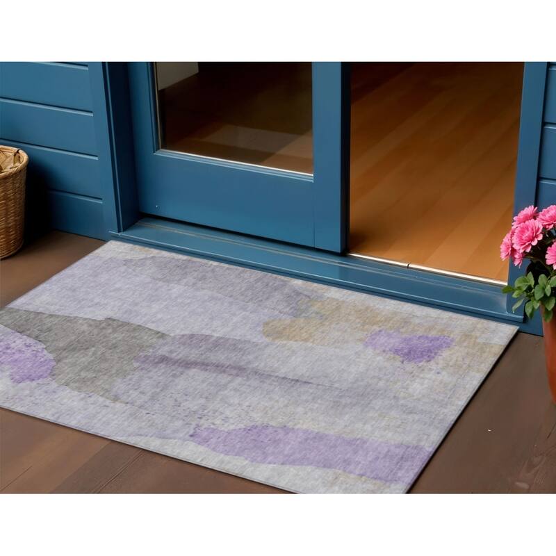 HomeRoots Abstract Transitional Rectangle Outdoor Rug - 3' x 5'