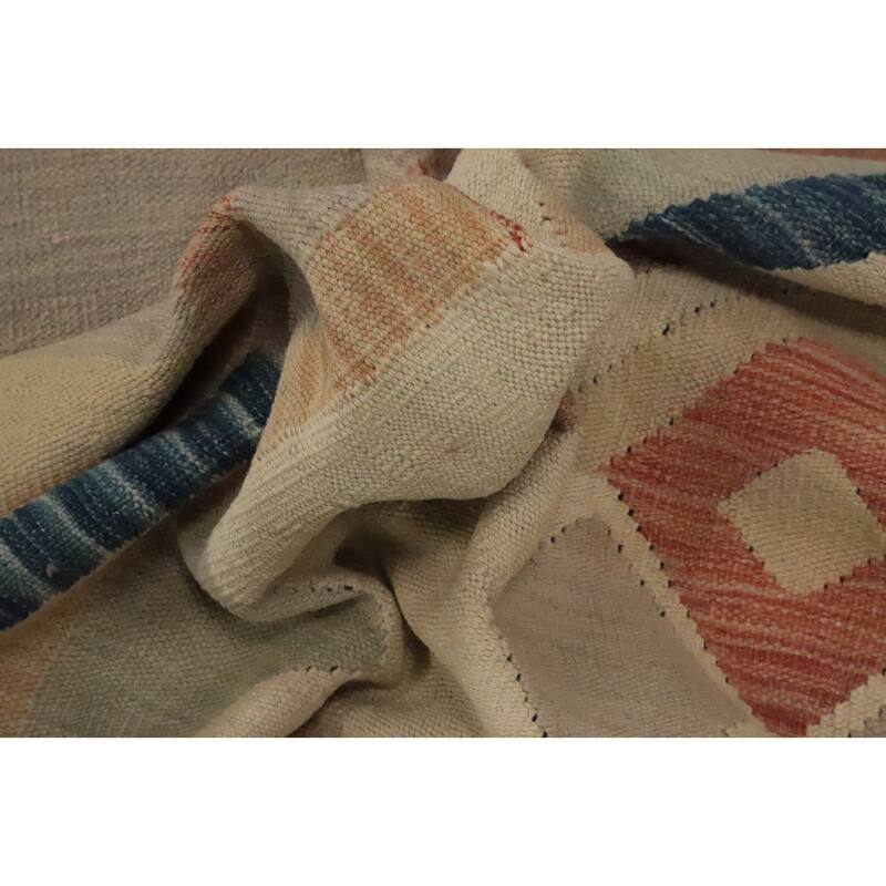Hand Woven Oriental 100% Wool Carpet Southwestern Tribal Beige & Ivories Kilim Area Rug - 6' 7'' X 5' 10''