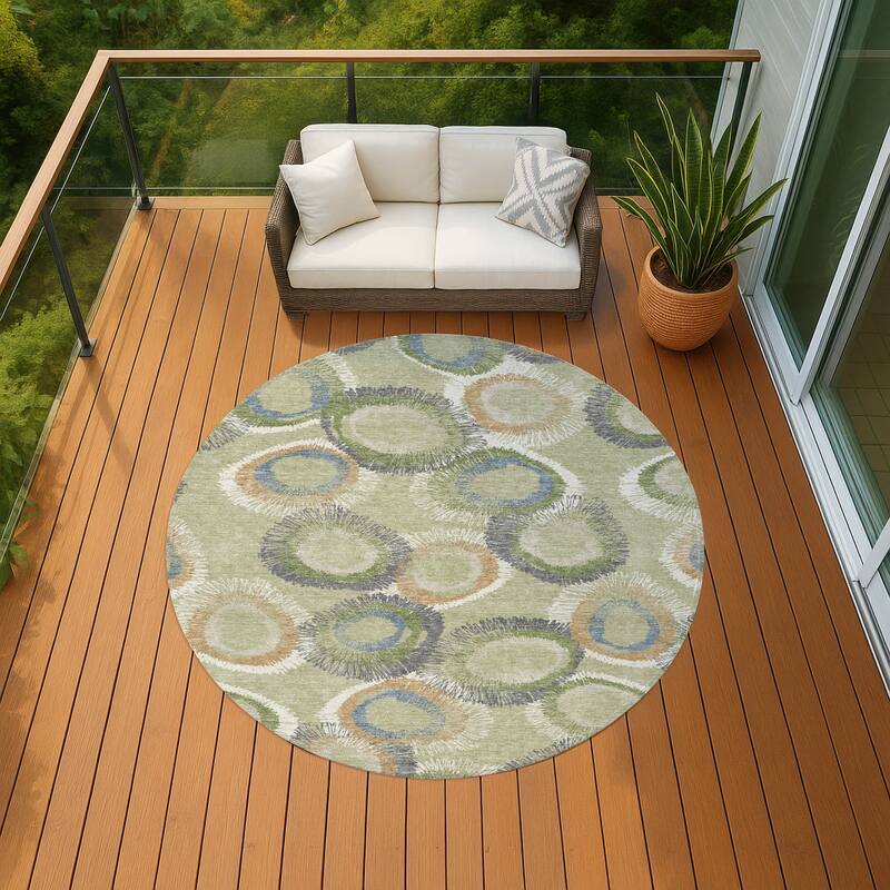 Machine Washable Indoor/ Outdoor Modern Spikey Chantille Rug - Aloe - 8' x 8'