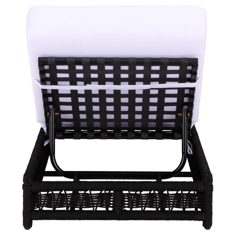 SAFAVIEH Outdoor Living Callan Lounger - 75"W x 26"D x 13"H