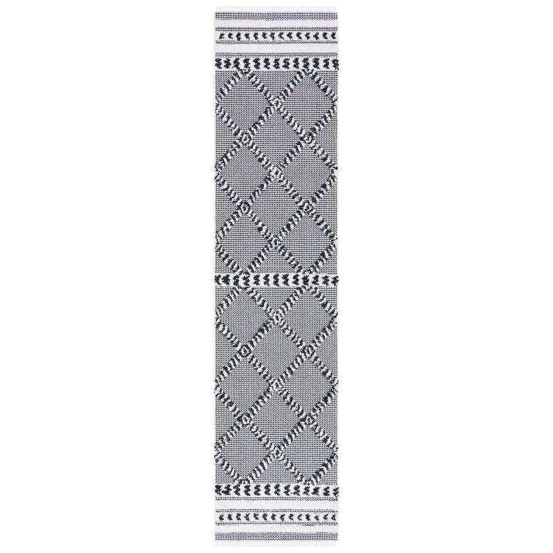 SAFAVIEH Augustine Saori Rustic Trellis Fringe Rug