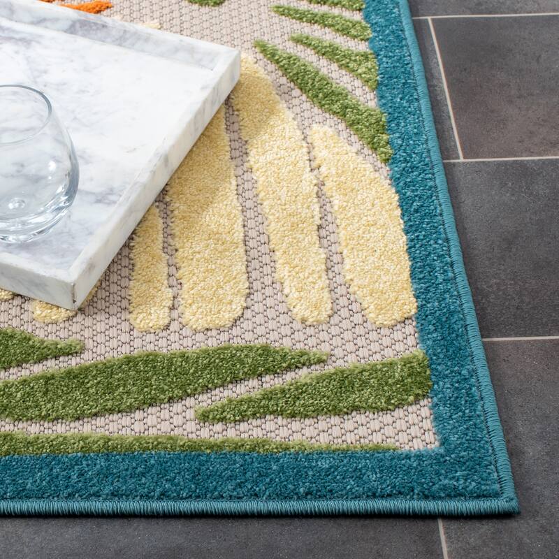 SAFAVIEH Cabana Eufrosina Indoor/ Outdoor Waterproof Patio Floral Rug