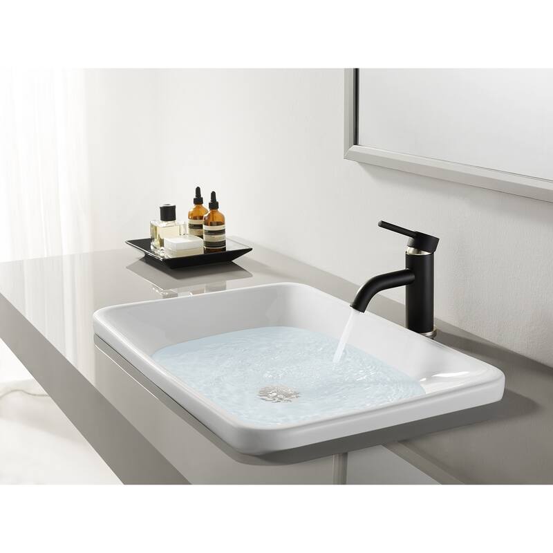 Concord Single-Handle 1-Hole Deck Mount Bathroom Faucet