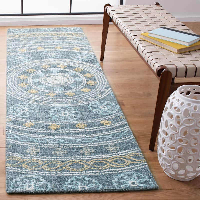 SAFAVIEH Handmade Blossom Sobha Medallion Wool Rug - 2'3" x 8' Runner - Charcoal/Yellow
