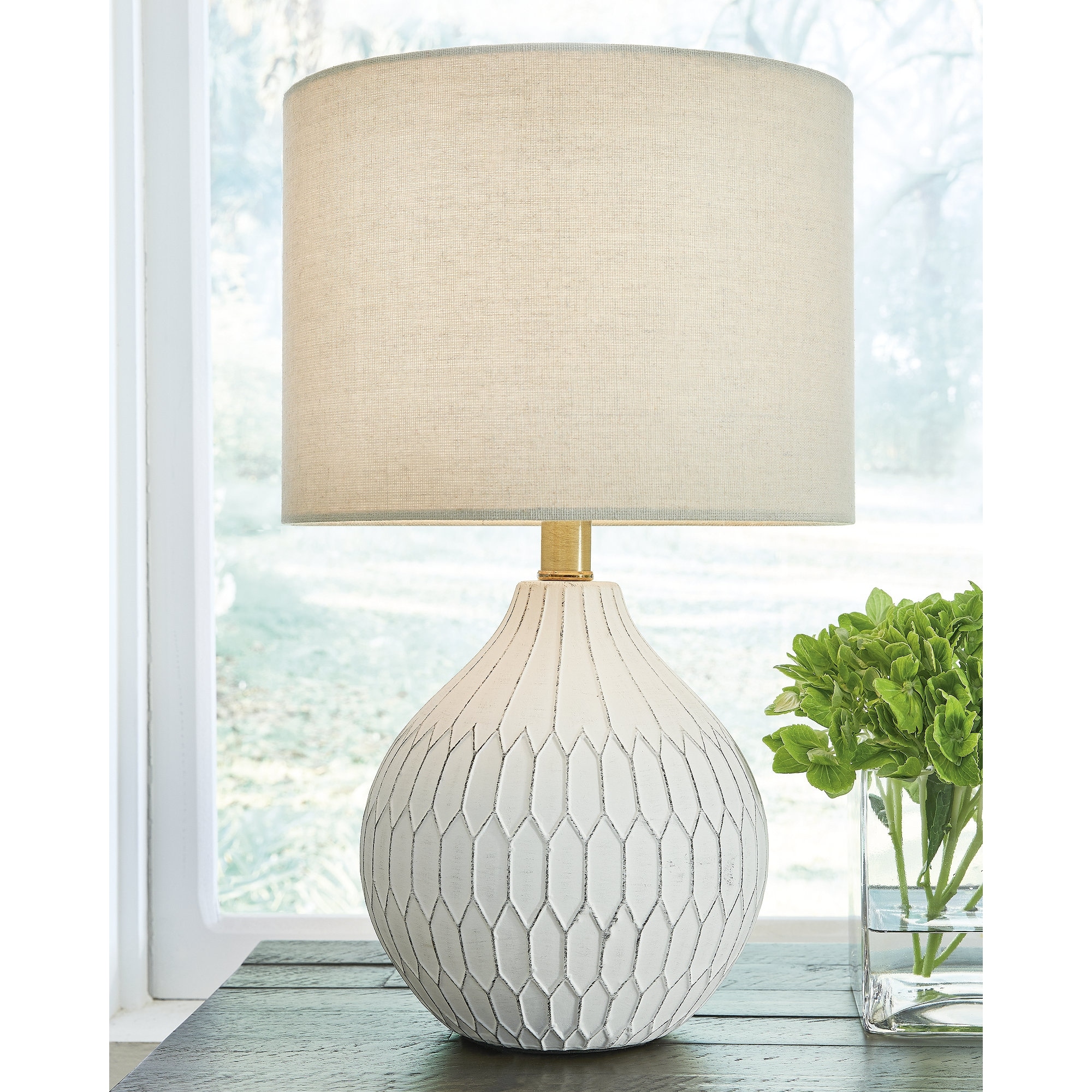 Signature Design by Ashley Ceiling Lights Makya Table Lamp (Set of