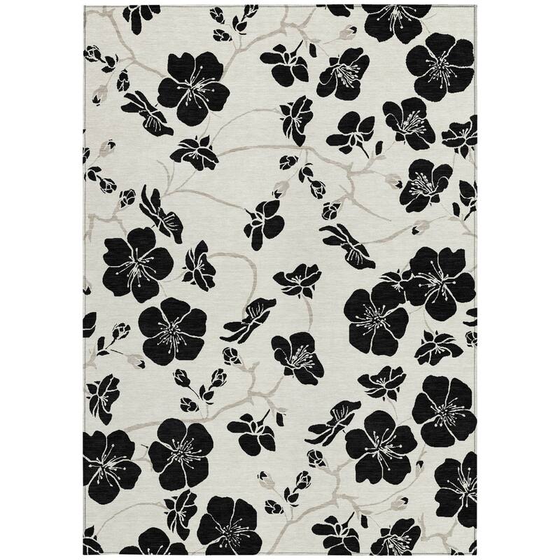 HomeRoots Floral Transitional Rectangle Outdoor Rug