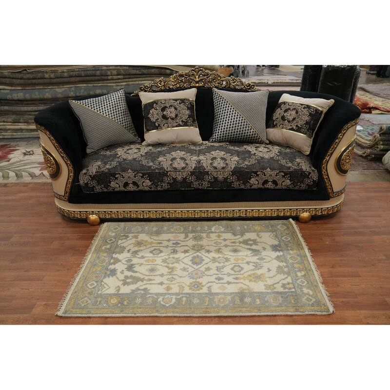 Handmade Floral Oushak Indian Accent Rug, Transitional Wool Carpet - 4' 11'' X 3' 0''