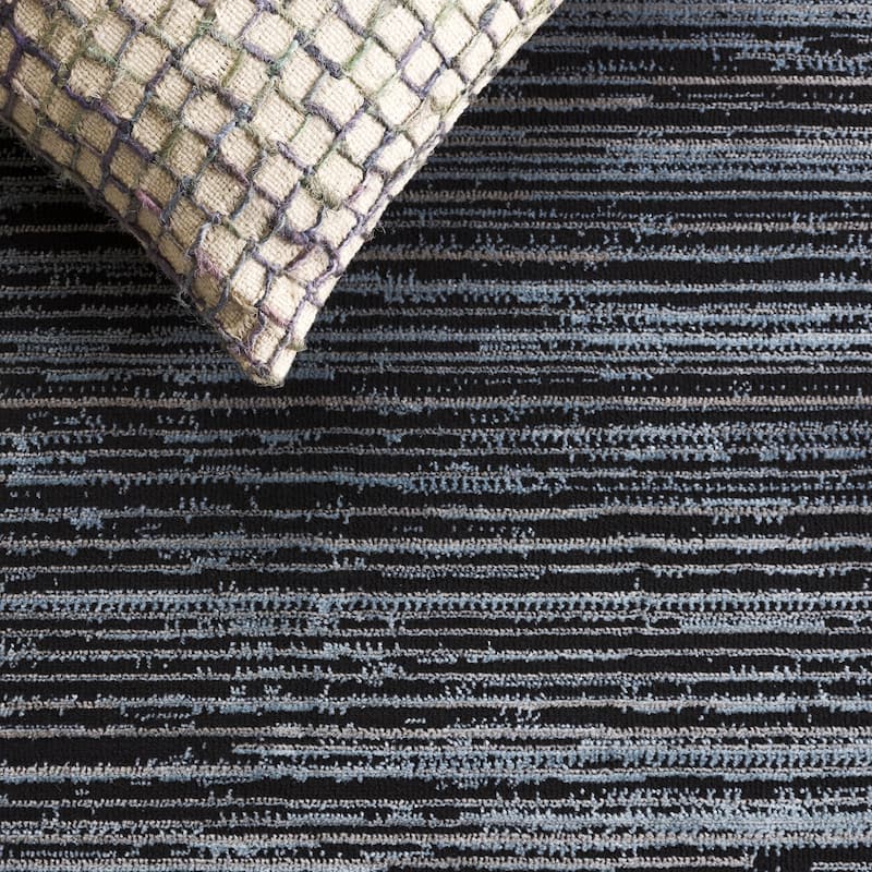 SAFAVIEH Mila Hansina Modern & Contemporary Rug