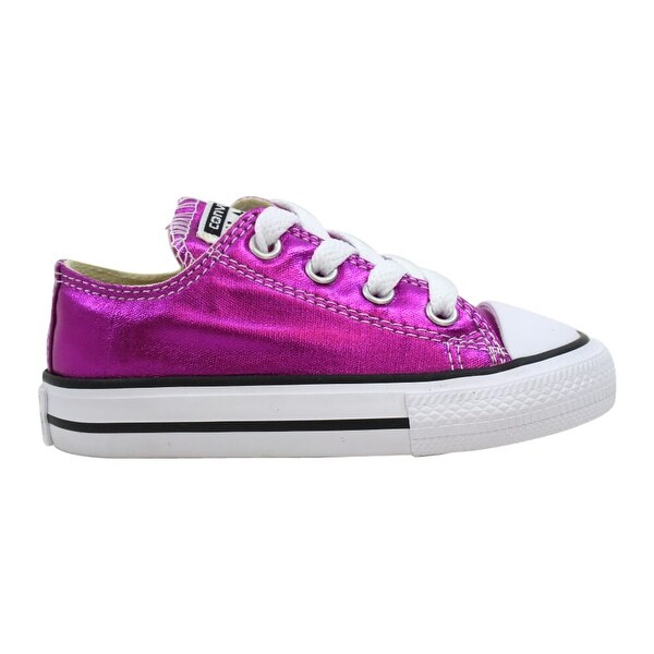 magenta chuck taylors