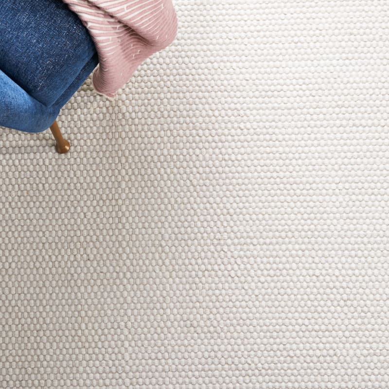 SAFAVIEH Handmade Vermont Raimonda Wool Rug