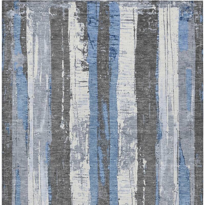 HomeRoots Striped Transitional Rectangle Outdoor Rug