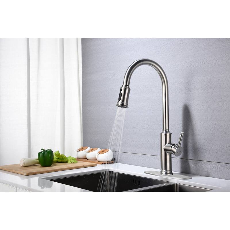 Kitchen Faucet with Pull Out Spraye, High-Quality Anti-Corrosion And Anti-Rust Surface Single Lever Kitchen Faucet