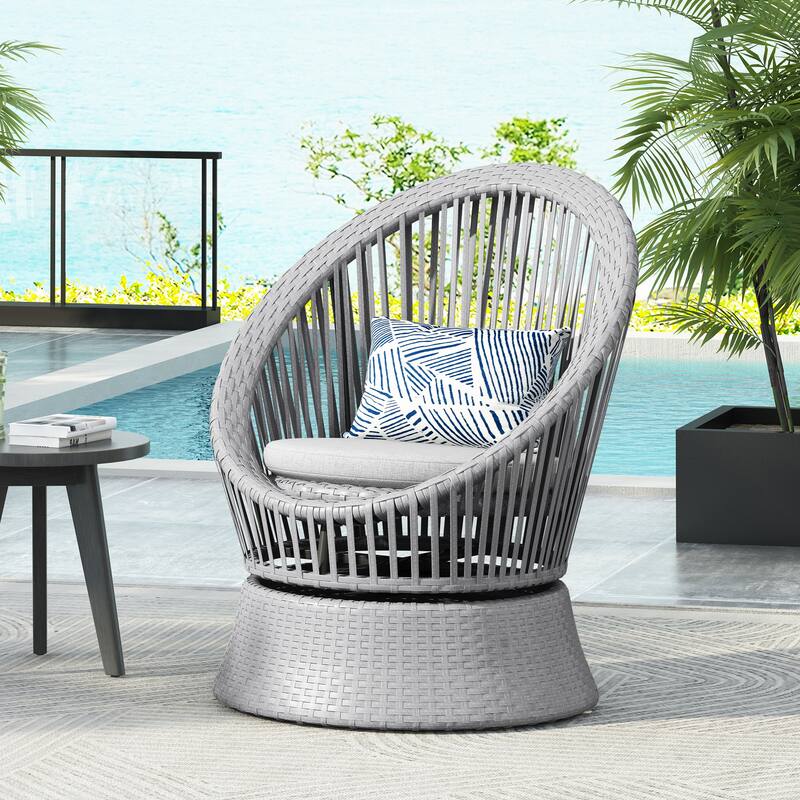 Modern Swivel Wicker Lounge Chair with Rattan and Iron Frame