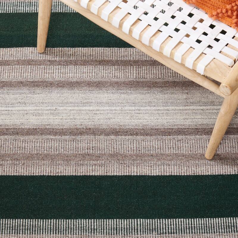 SAFAVIEH Handmade Flatweave Dhurries Cornella Modern Moroccan Wool Rug