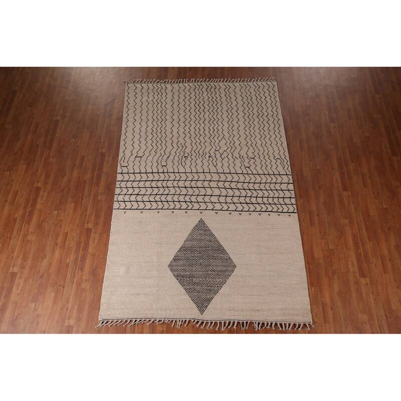 Moroccan Oriental Area Rug Hand-Knotted Beige Wool Carpet - 6'9"x 10'3"