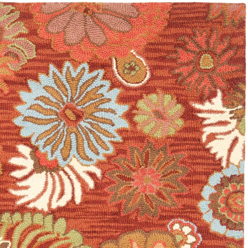 SAFAVIEH Handmade Blossom Arpita Modern Floral Wool Rug