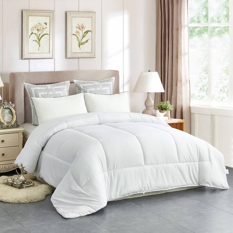 All Season Comforter Soft Quilted Down Alternative Duvet Insert with Corner Tabs - King