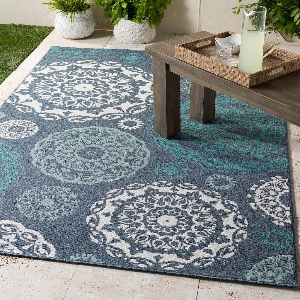 Arrigo Transitional Indoor/ Outdoor Runner - 2'3" x 7'9" Runner