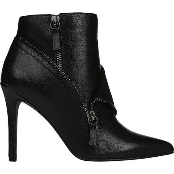 fergie admire bootie